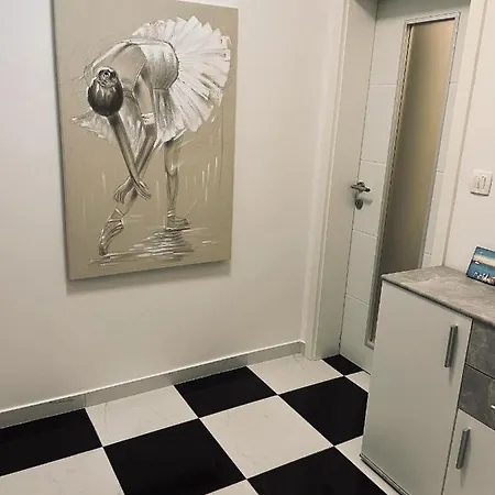 Apartment With Wifi - 21347 *